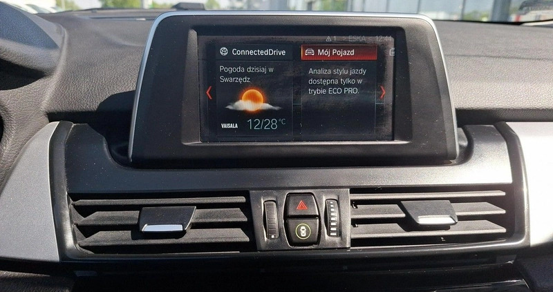 BMW Seria 2 cena 63900 przebieg: 172442, rok produkcji 2020 z Swarzędz małe 352